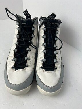 Nike Air Jordan 9 Retro Barons White Wolf Gray Black Size 7